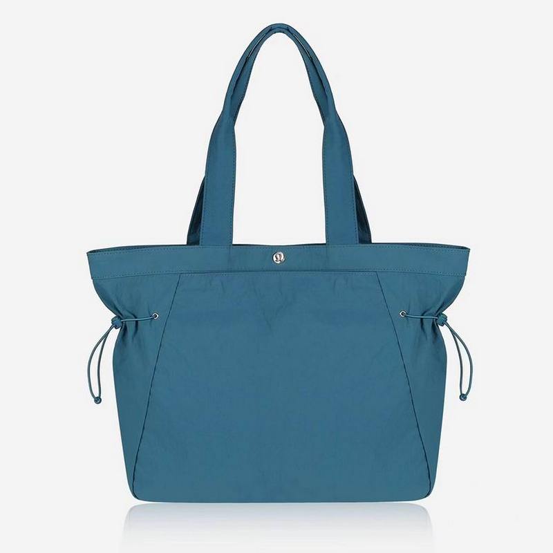 Lululemon Handbags 495